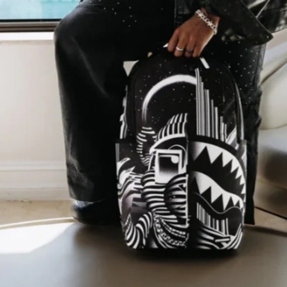 Factory Sealed Sprayground Black White on the Flipside Shark Backpack - Picture 7 of 14